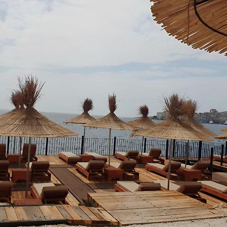 2F Saranda Apartment Dış mekan fotoğraf